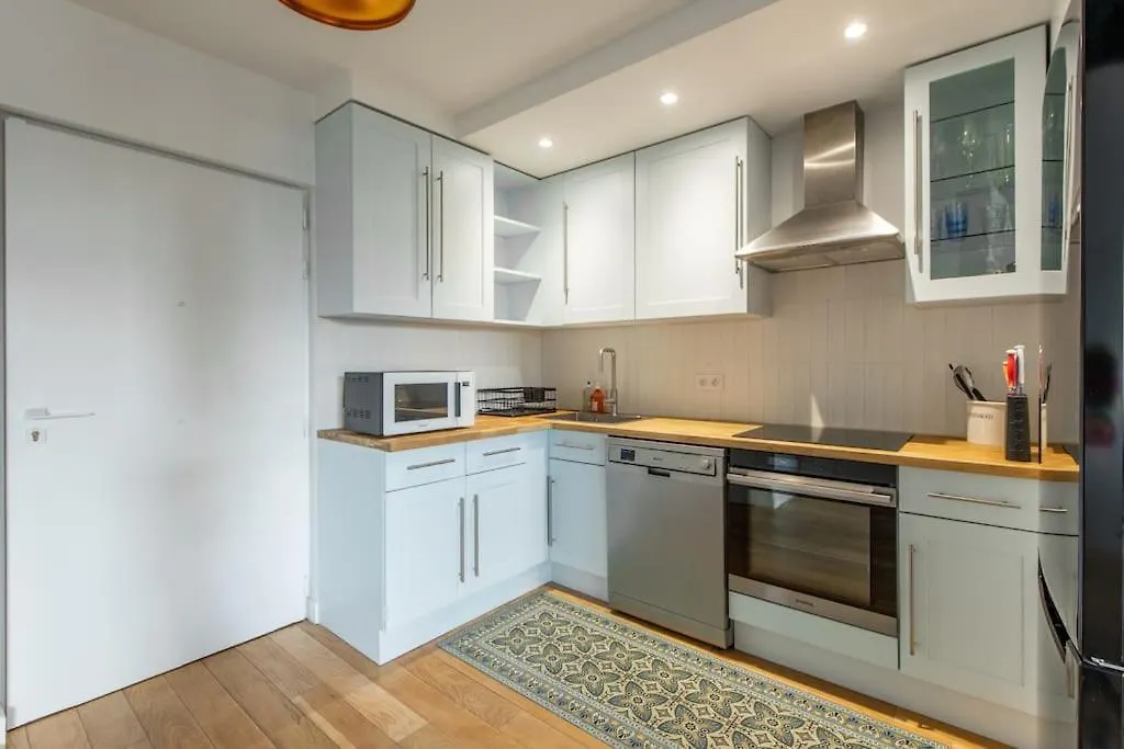 Brochant - Appartement Moderne Paris Batignolles